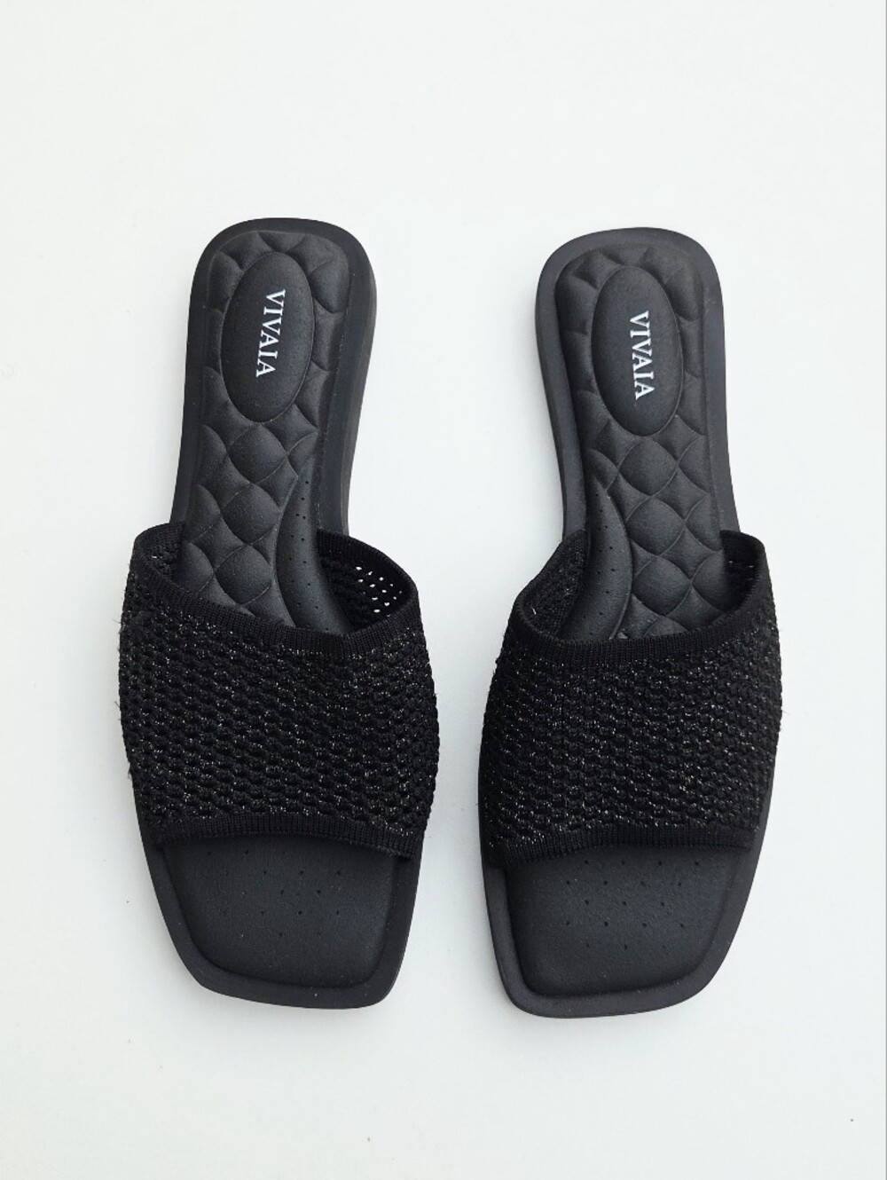 Vivaia knit pillow-top slide sandals Size 39 Black square toe